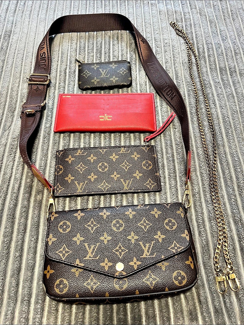 Louis Vuitton Pochette Felicie Crossbody Bag Set Brown & Red